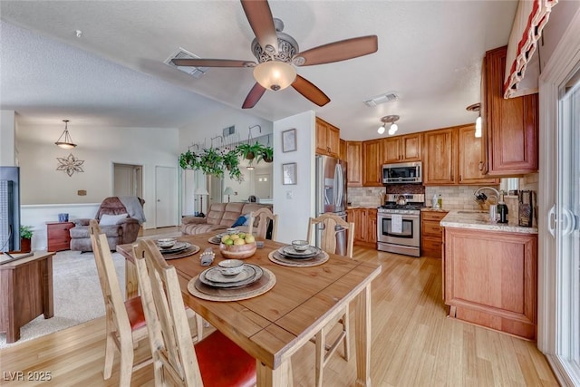 8262 Palmada Dr, Las Vegas, NV 89123 - photo 15