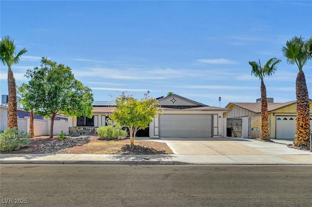 204 Thunder St, Las Vegas, NV 89145 - photo 2