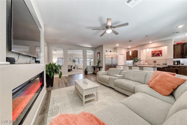 11210 Formosa Springs Ct, Las Vegas, NV 89183 - photo 20