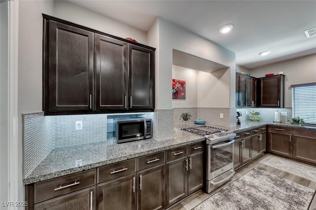 11210 Formosa Springs Ct, Las Vegas, NV 89183 - photo 12