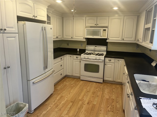 3876 Maryland Ave, Las Vegas, NV 89121 - photo 5