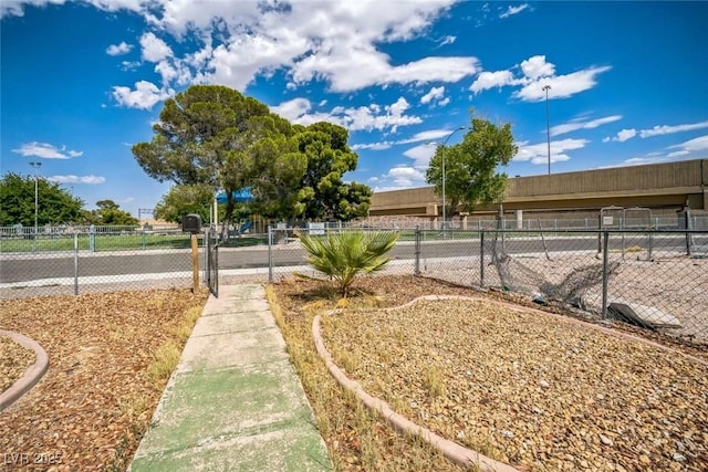 817 E St, Las Vegas, NV 89106 - photo 4