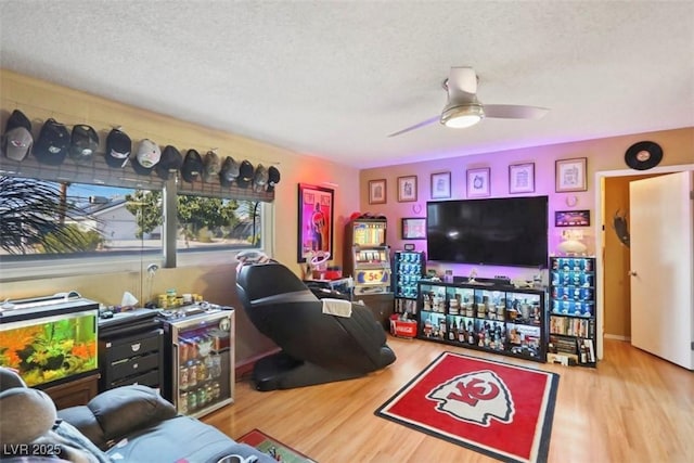 7121 Hurricane Way, Las Vegas, NV 89145 - photo 18