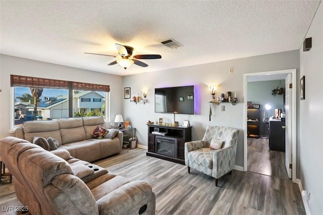 7121 Hurricane Way, Las Vegas, NV 89145 - photo 9