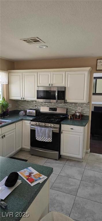 9364 Sparkling Waters Ave, Las Vegas, NV 89129 - photo 4