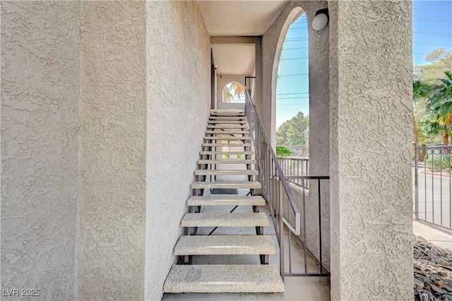 2606 S Durango Dr Unit 205, Las Vegas, NV 89117 - photo 2