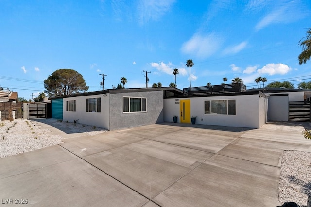 3333 Seminole Cir, Las Vegas, NV 89169 - photo 1