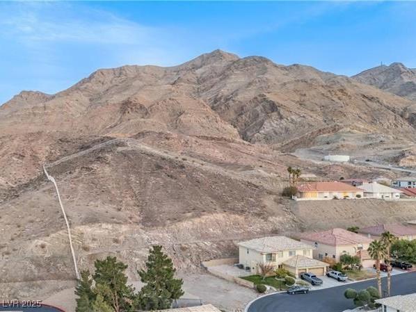 7198 Pascal Dr, Las Vegas, NV 89156 - photo 5
