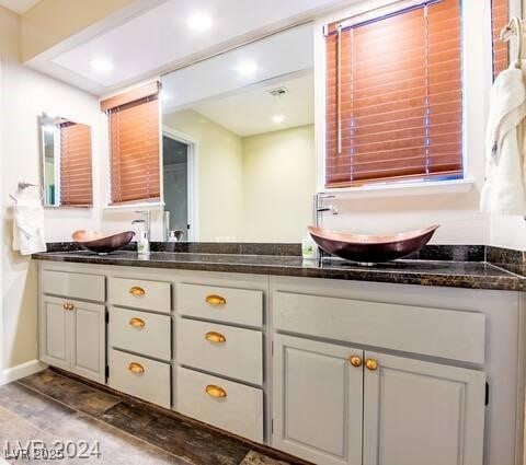 1925 Roxford Dr, Las Vegas, NV 89119 - photo 16
