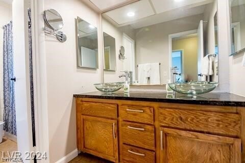1925 Roxford Dr, Las Vegas, NV 89119 - photo 26