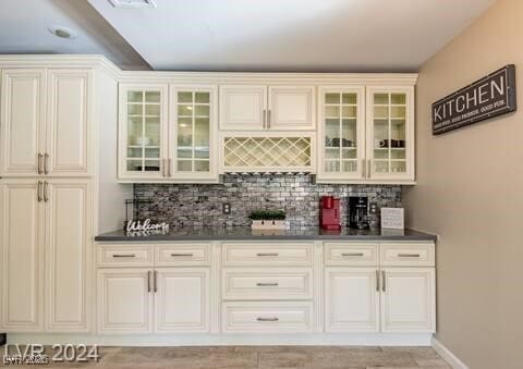 1925 Roxford Dr, Las Vegas, NV 89119 - photo 5