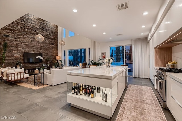 7920 Castellon Ct, Las Vegas, NV 89128 - photo 8