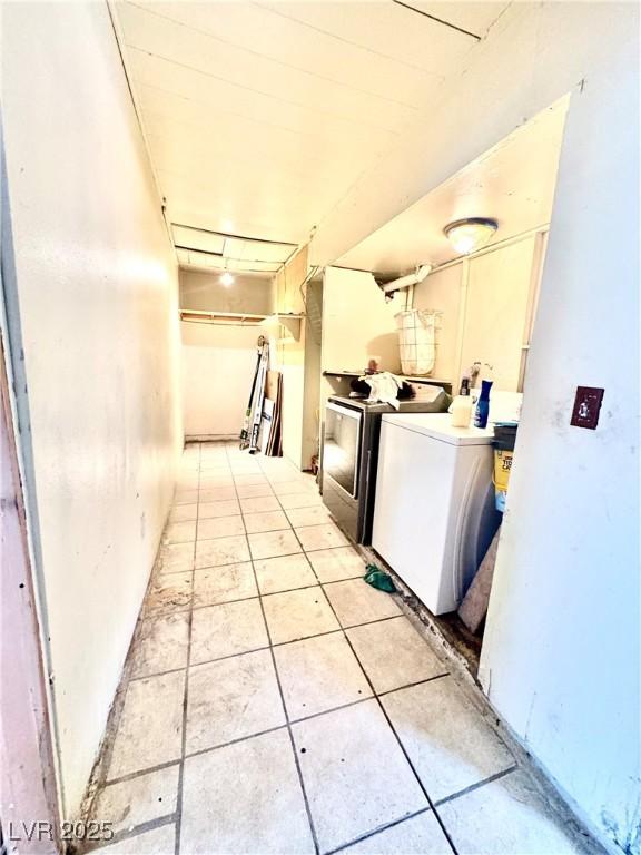 3620 Park Oliver Dr, Las Vegas, NV 89110 - photo 9