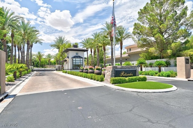 10212 Stone Briar Ct, Las Vegas, NV 89144 - photo 7