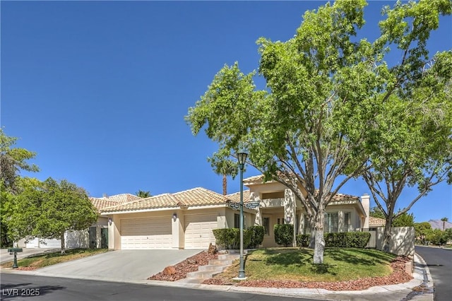 1601 Sun Ridge Dr, Las Vegas, NV 89117 - photo 1