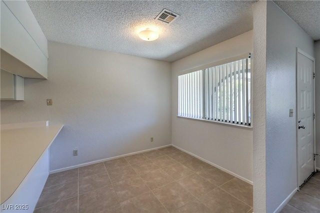 5829 Smoke Ranch Rd Unit C, Las Vegas, NV 89108 - photo 15