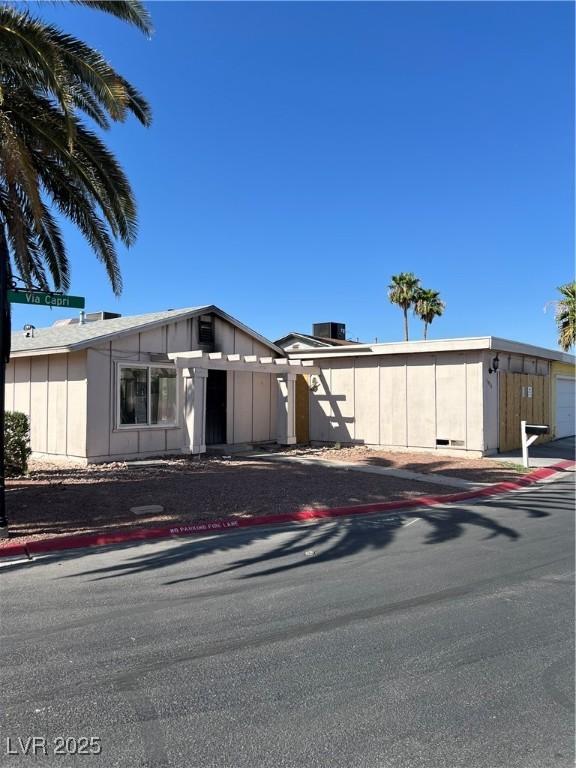 5951 Via Capri, Las Vegas, NV 89122 - photo 1