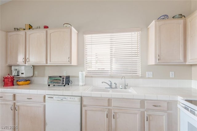 1852 Tremolite Ave, Las Vegas, NV 89123 - photo 21