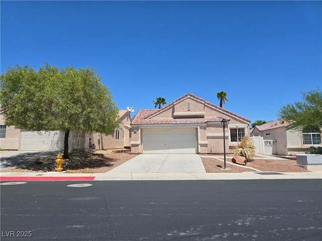 6670 Cinnabar Coast Ln, North Las Vegas, NV 89084 - photo 2