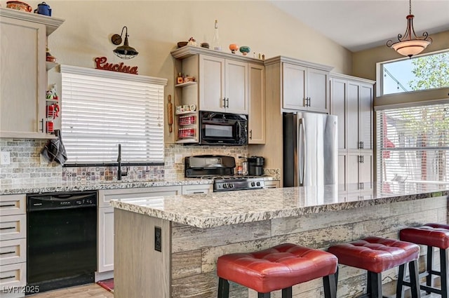 532 Calypso Dr, Henderson, NV 89002 - photo 9
