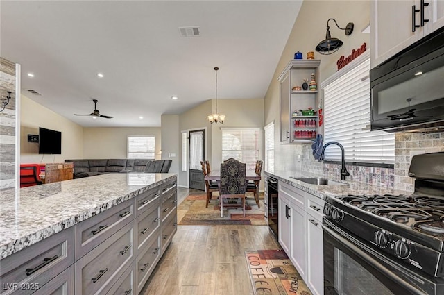 532 Calypso Dr, Henderson, NV 89002 - photo 11