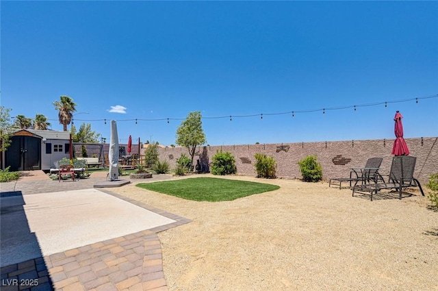 532 Calypso Dr, Henderson, NV 89002 - photo 34