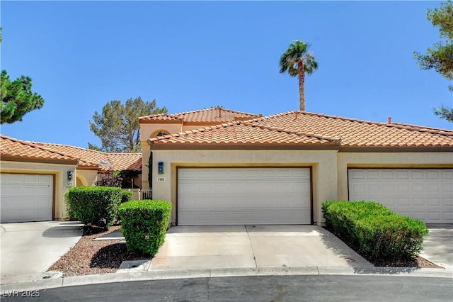 5481 Painted Mirage Rd, Las Vegas, NV 89149 - photo 1