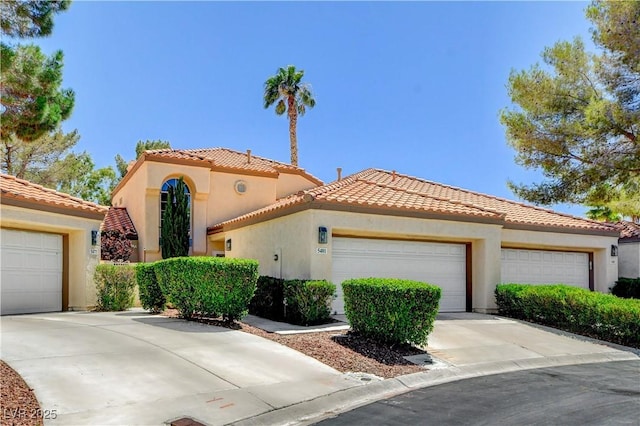 5481 Painted Mirage Rd, Las Vegas, NV 89149 - photo 3