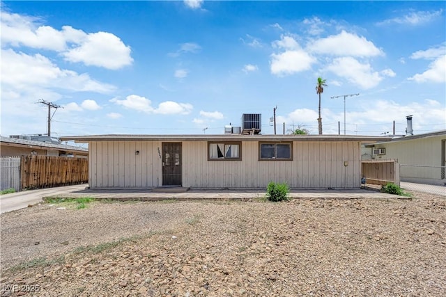 5705 Evergreen Ave, Las Vegas, NV 89107 - photo 2