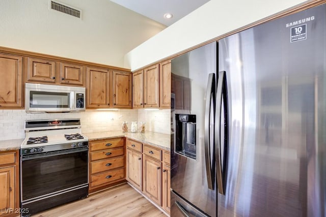 8250 Fox Tail Way, Las Vegas, NV 89123 - photo 17