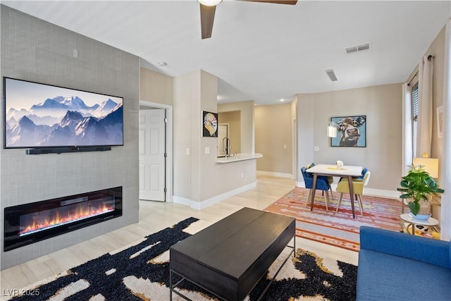 10190 Deerfield Beach Ave Unit 201, Las Vegas, NV 89129 - photo 1