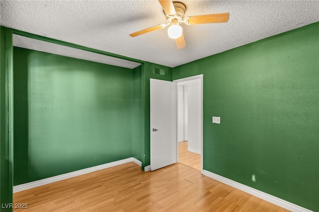 4451 De Forest St, Las Vegas, NV 89103 - photo 25