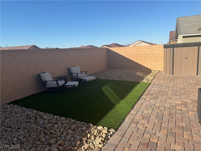 74 Cadence Crest Ave, Henderson, NV 89011 - photo 29