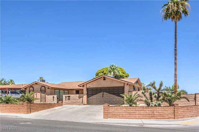 3948 Viking Rd, Las Vegas, NV 89121 - photo 1