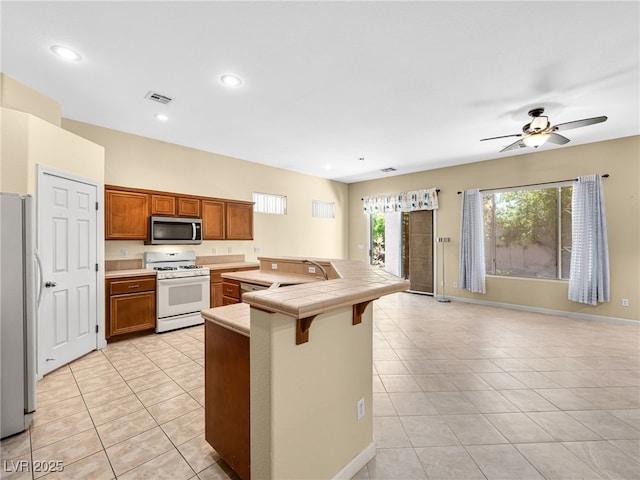 7549 Evening Falls Dr, Las Vegas, NV 89131 - photo 14