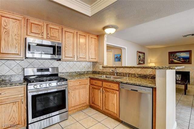 4772 Yorkfield Cir, Las Vegas, NV 89147 - photo 18