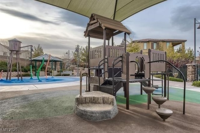 10200 Skye Castle Dr, Las Vegas, NV 89166 - photo 32