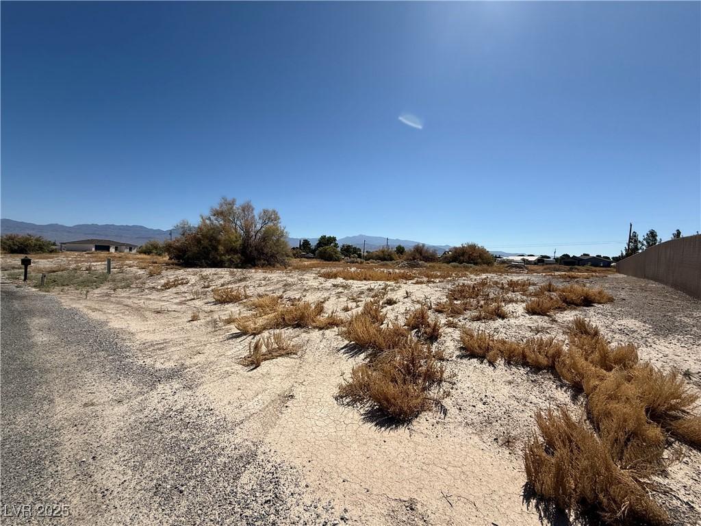 1621 S Manzanita Dr, Pahrump, NV 89048 - photo 4