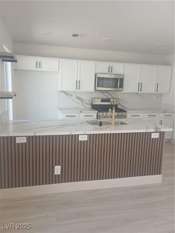 2131 Pillar Pointe St, Las Vegas, NV 89115 - photo 20