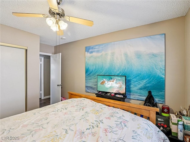 1688 Mapleton Ln, Las Vegas, NV 89119 - photo 17