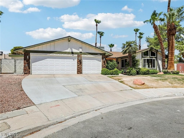 1688 Mapleton Ln, Las Vegas, NV 89119 - photo 38