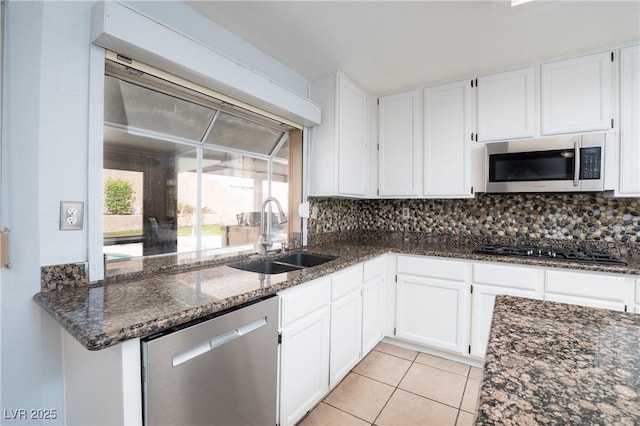 9933 Whalers Landing Ct, Las Vegas, NV 89117 - photo 7