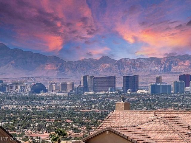956 Sugar Springs Dr, Las Vegas, NV 89110 - photo 4