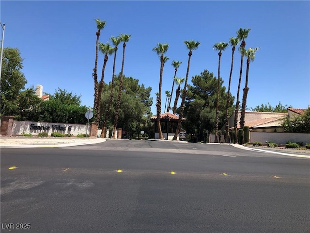3066 Conquista Ct, Las Vegas, NV 89121 - photo 5