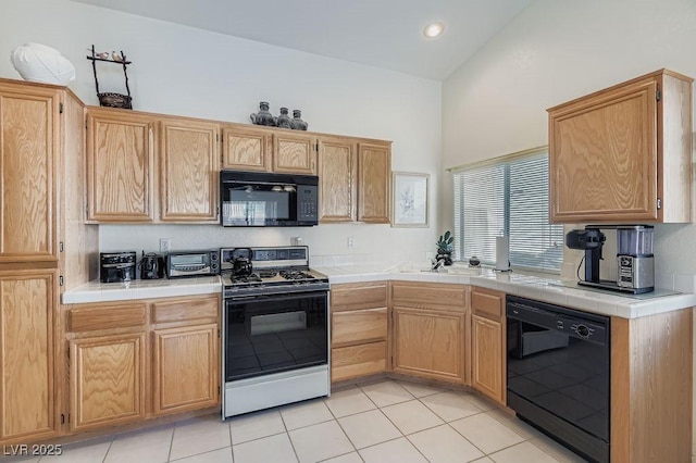 834 Dulce Fountain Way, Henderson, NV 89015 - photo 11