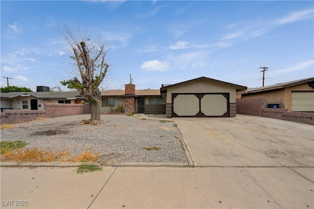 3909 W Oakey Blvd, Las Vegas, NV 89102 - photo 1