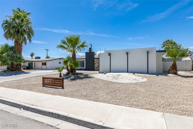 1697 Silver Mesa Way, Las Vegas, NV 89169 - photo 2