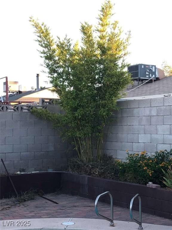 408 Greenfield Ln, Las Vegas, NV 89107 - photo 28