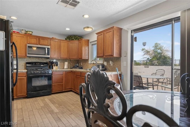 413 Mckenzie Dr, Henderson, NV 89015 - photo 7