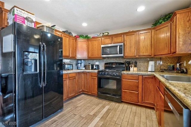 413 Mckenzie Dr, Henderson, NV 89015 - photo 6